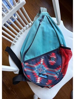 Kavu Sling Bag with Geometric Pattern and Turquoise Canvas